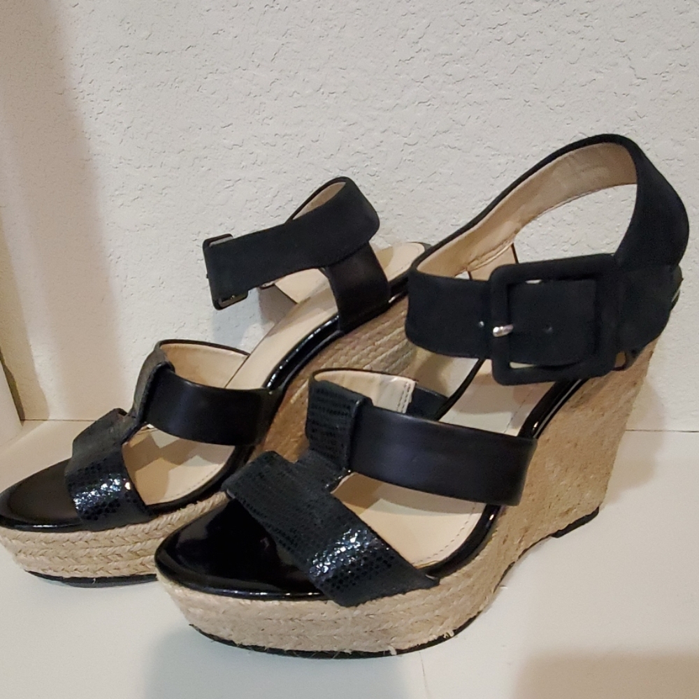 Calvin Klein black wedge platform heels 6.5 EUC